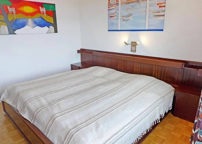 Apartamento Clairiere Des Barzettes B16 By Interhome Crans-Montana